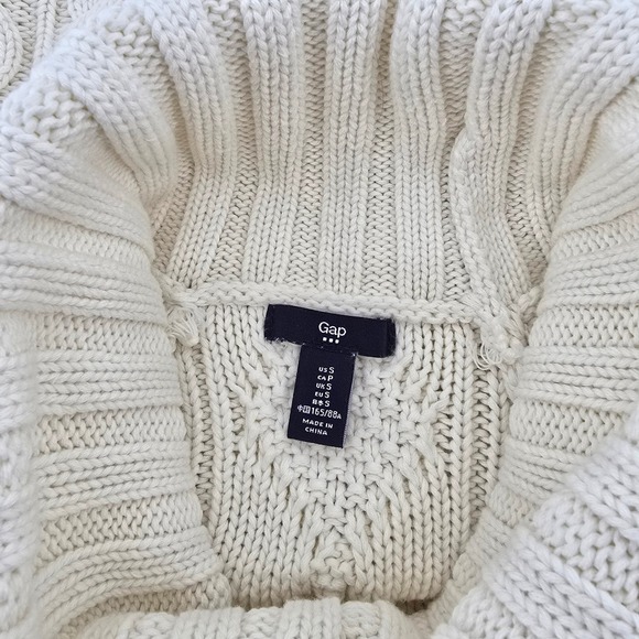 GAP Cropped Fisherman Cable Knit Turtleneck Sweater Cream Cotton Women's S - Picture 3 of 5